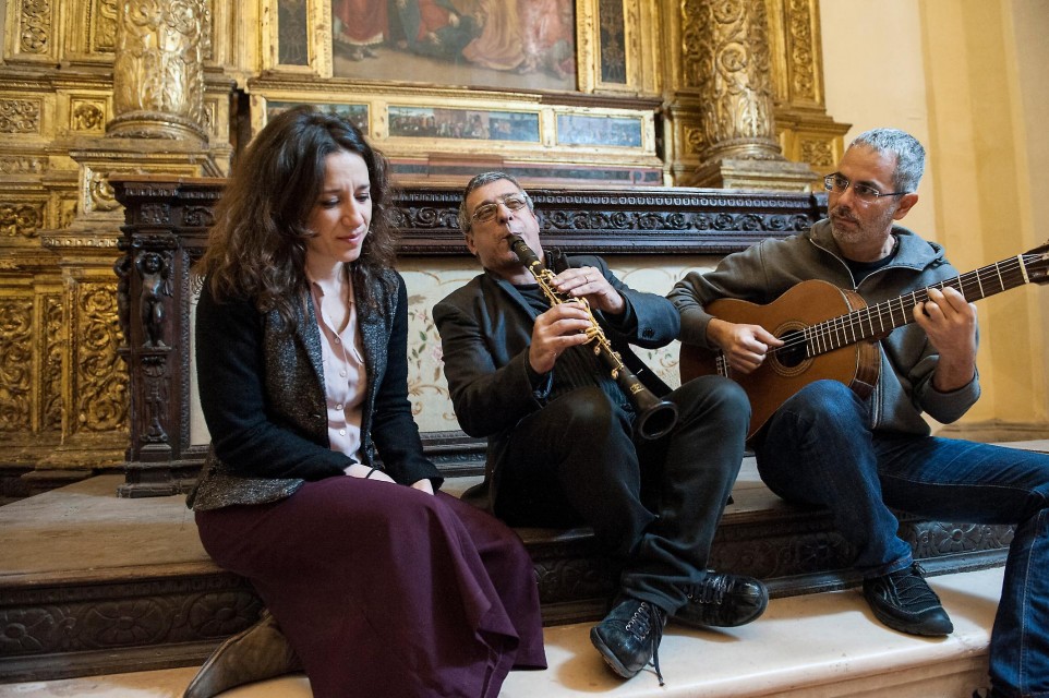 trio correnteza tom jobim